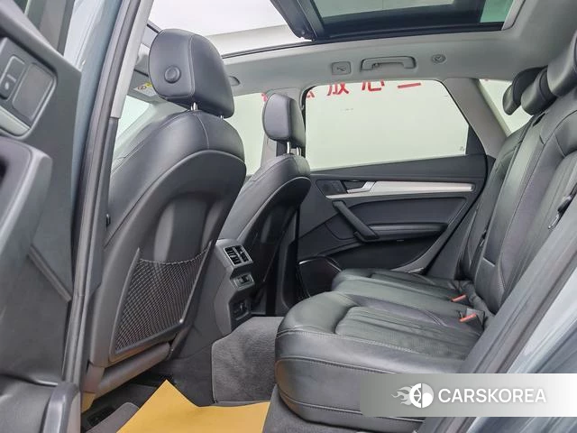 Audi Q5L id 4291255 из Китая 9