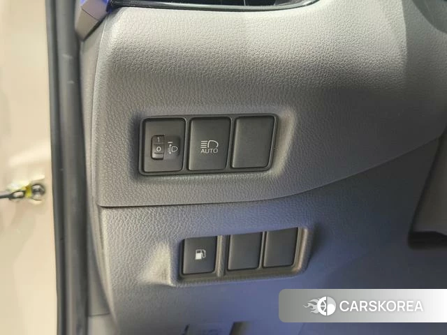 Toyota C-HR id 4273851 из Китая 9