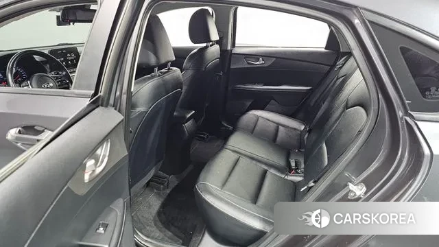 Kia Come New K3 id 3380527 из Кореи 9