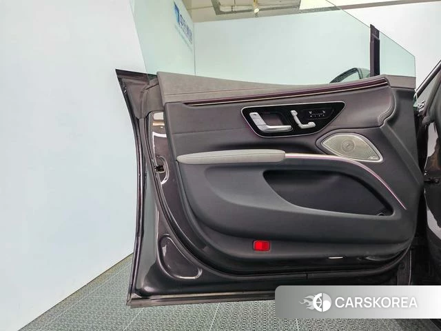 Mercedes-Benz EQS id 4259578 из Китая 9