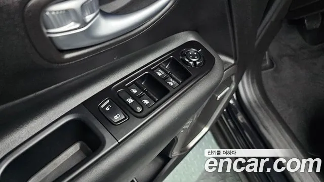 Jeep Renegade id 2854574 из Кореи 9