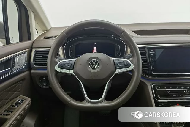 Volkswagen Weiran id 4258849 из Китая 9