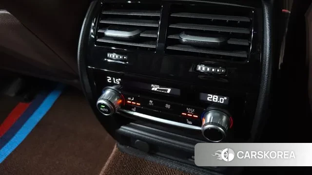 BMW 5 Series (G30) id 3342124 из Кореи 9