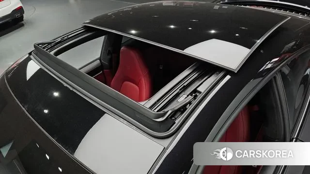 Porsche 911(992) id 3592903 из Кореи 9