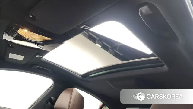 BMW 5 Series (G30) id 3650739 из Кореи 9