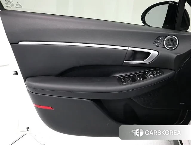 Hyundai Sonata (DN8) id 3692103 из Кореи 9