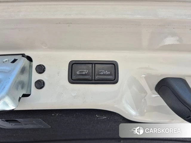 Hyundai Staria id 3919676 из Кореи 9