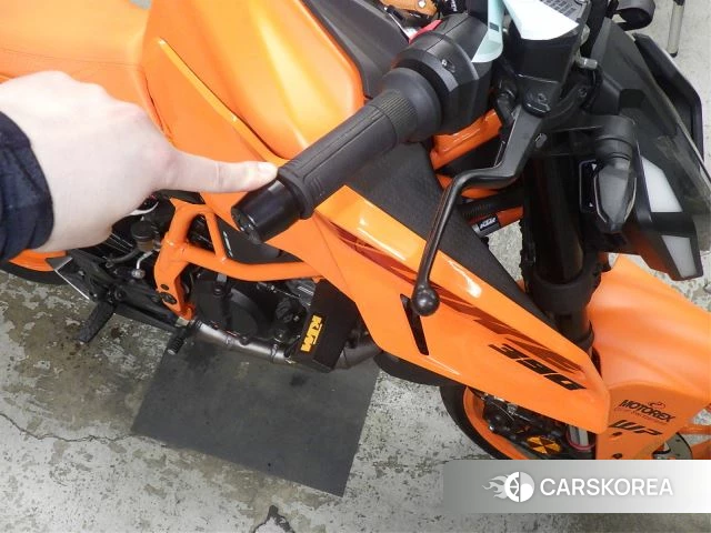Проданный KTM 390 DUKE id 4184179 из Японии, фото 9