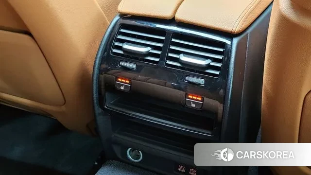 BMW 5 Series (G30) id 2974901 из Кореи 9