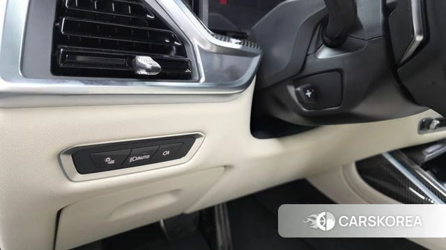 BMW X7 (G07) id 4279605 из Кореи 9