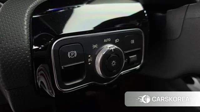 Mercedes-Benz A-Class W177 id 3482474 из Кореи 9