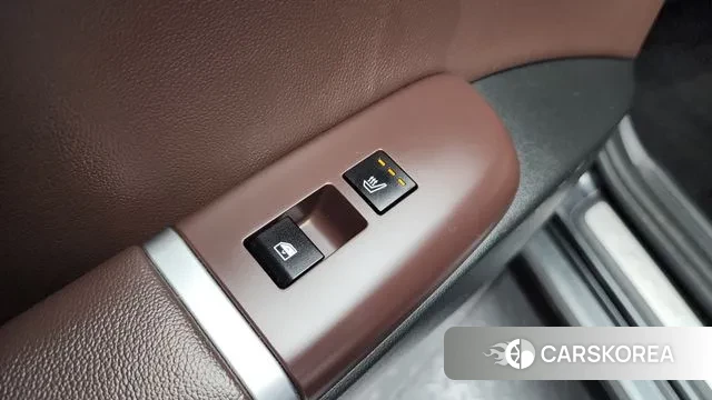 Hyundai Grandeur (GN7) id 3550548 из Кореи 9