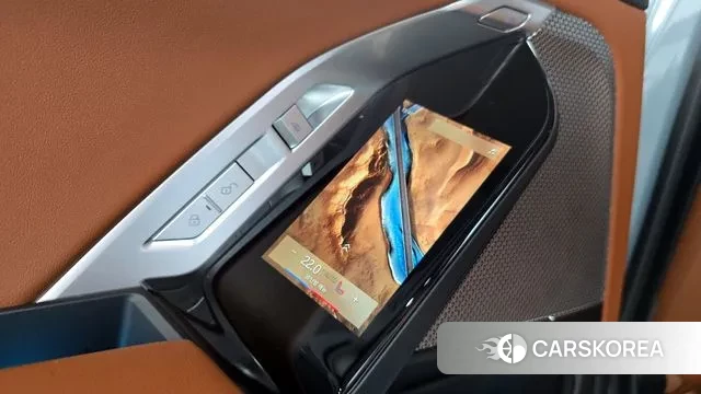 BMW 7 Series (G70) id 3585407 из Кореи 9