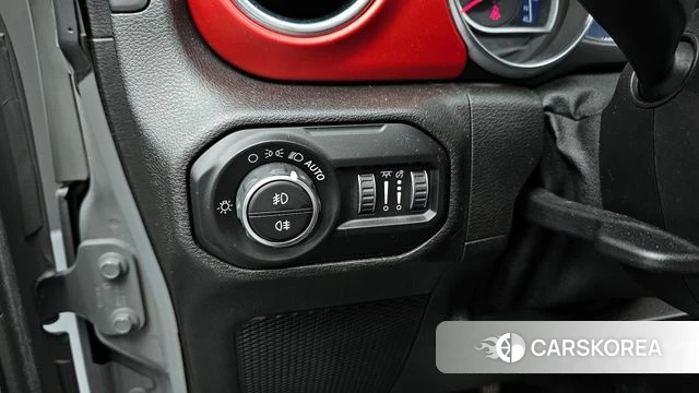 Jeep Wrangler (JL) id 3873256 из Кореи 9