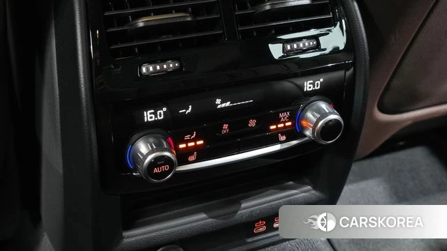 BMW 5 Series (G30) id 4422239 из Кореи 9