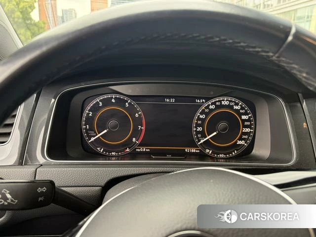Volkswagen Golf id 4212634 из Китая 9