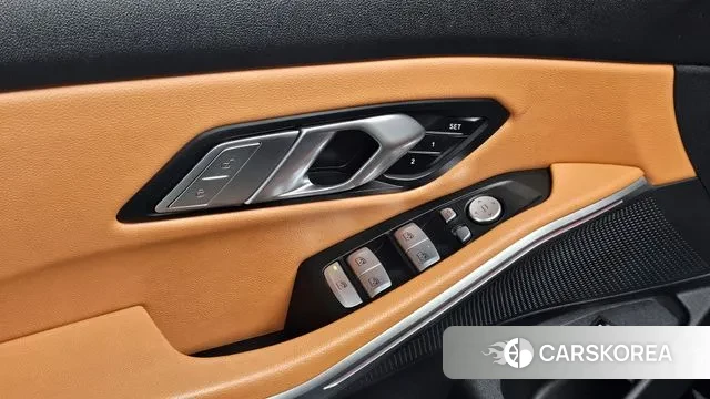 BMW 3 Series (G20) id 3492802 из Кореи 9