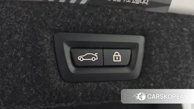 BMW 5 Series (G30) id 3518748 из Кореи 9