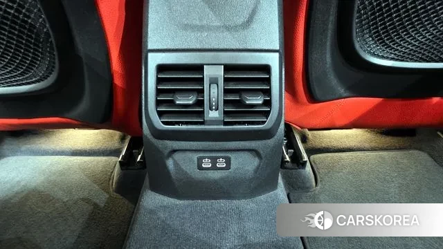 BMW 1 Series (F40) id 3003442 из Кореи 9