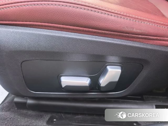 BMW 3 series id 3907899 из Китая 9
