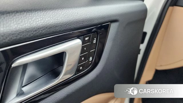 Porsche Cayenne (PO536) id 4430102 из Кореи 9