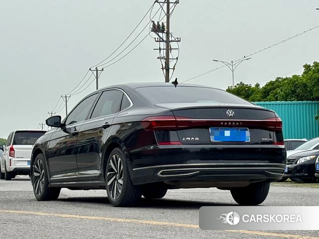 Volkswagen Passat id 4290977 из Китая 9