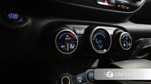 Hyundai Venue id 4937402 из Кореи 9
