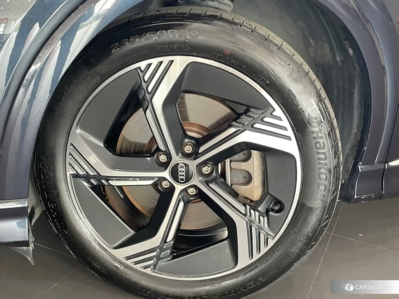 Audi Q4 e-tron id 4617194 из Китая 9