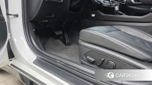 Hyundai Sonata D Edge (DN8) id 3689871 из Кореи 9