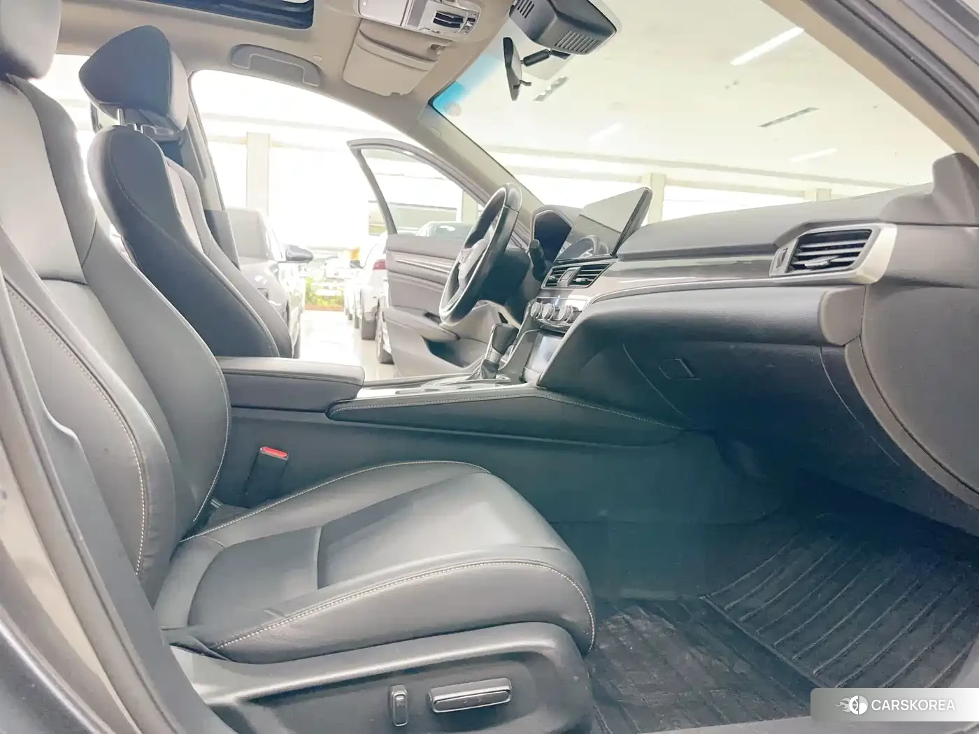 Honda Accord id 4653902 из Китая 9
