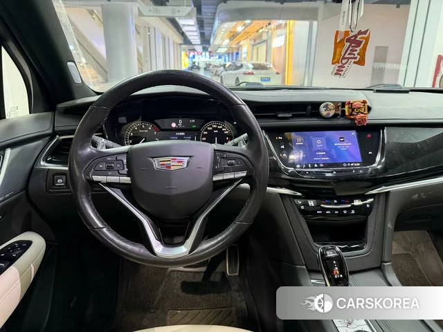Cadillac XT6 id 3882654 из Китая 9
