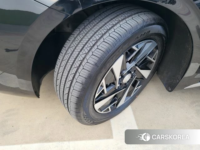 Hyundai Grandeur Hybrid (GN7) id 4593743 из Кореи 9