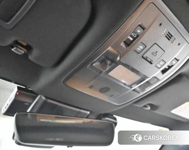 Lexus UX250h id 3052851 из Кореи 9