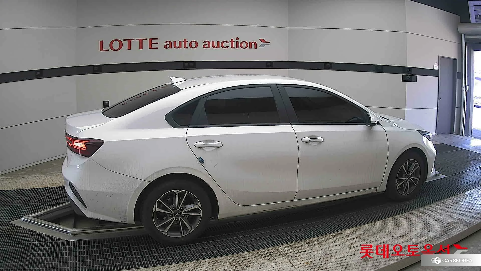 Kia K3 id 4296915 из Кореи 9