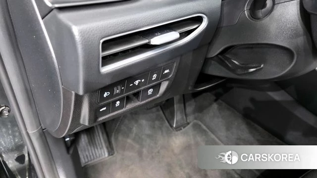 Hyundai Sonata (DN8) id 4293988 из Кореи 9