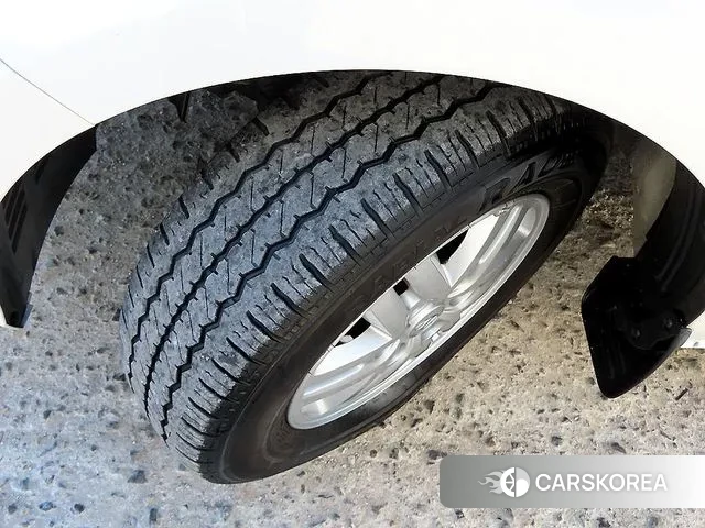 Hyundai The New Grand Starex id 3627182 из Кореи 9