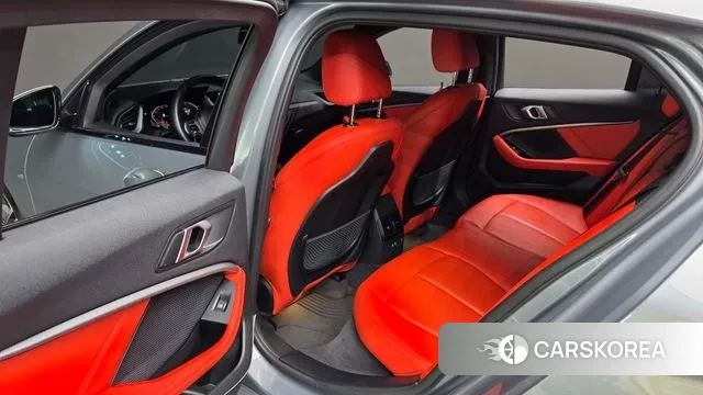 BMW 1 Series (F40) id 3058603 из Кореи 9