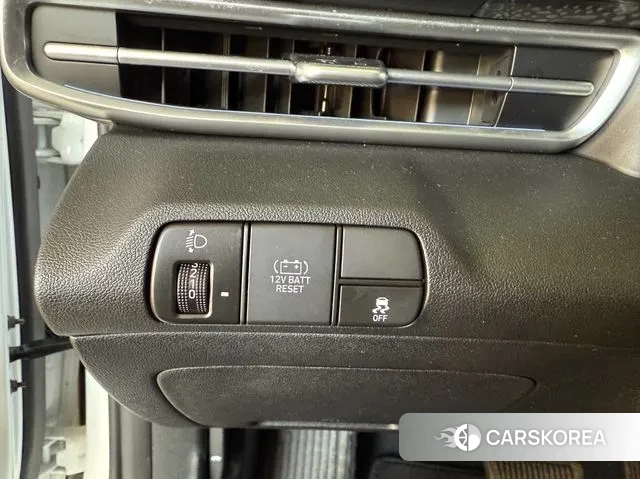 Hyundai The New Avante Hybrid (CN7) id 3305158 из Кореи 9