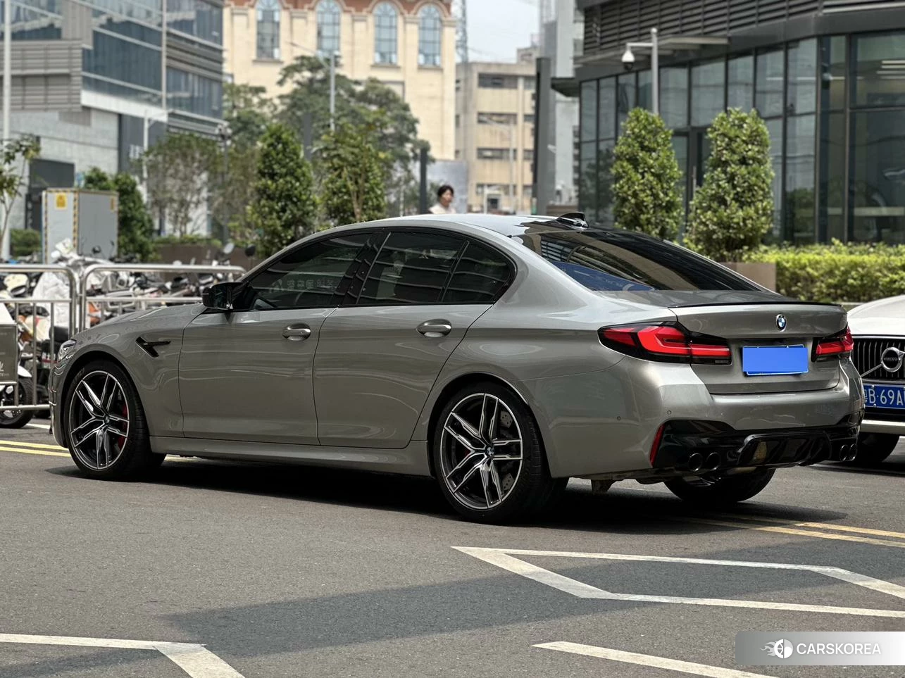 BMW M5 id 4441055 из Китая 9
