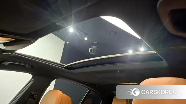 BMW 5 Series (G30) id 3479329 из Кореи 9