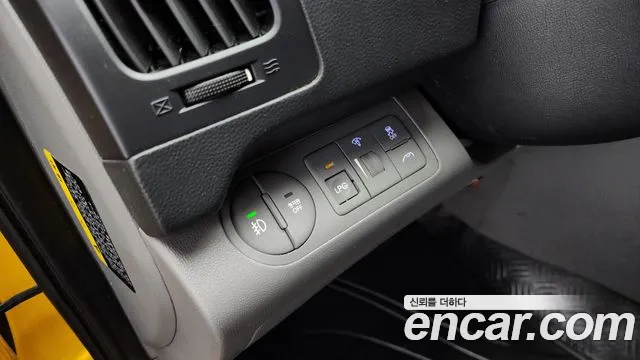 Hyundai The New Grand Starex id 2488724 из Кореи 9