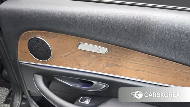 Mercedes-Benz E-Class W213 id 3000571 из Кореи 9