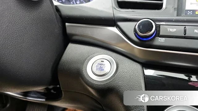 Hyundai The New Avante AD id 3661762 из Кореи 9