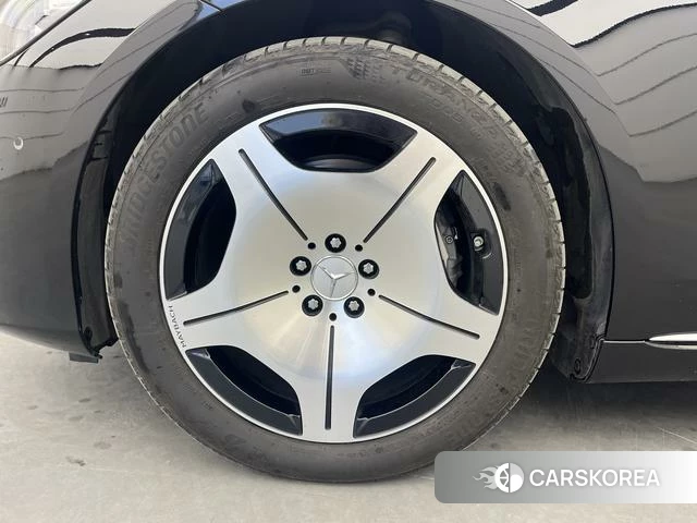 Mercedes-Benz Maybach S-class id 4291163 из Китая 9