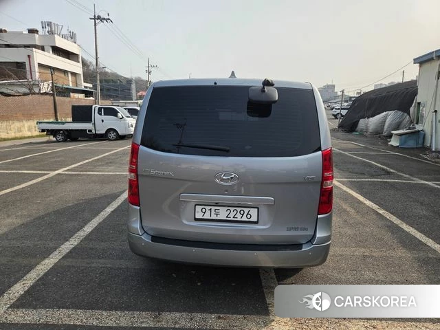 Hyundai The New Grand Starex id 3852960 из Кореи 9