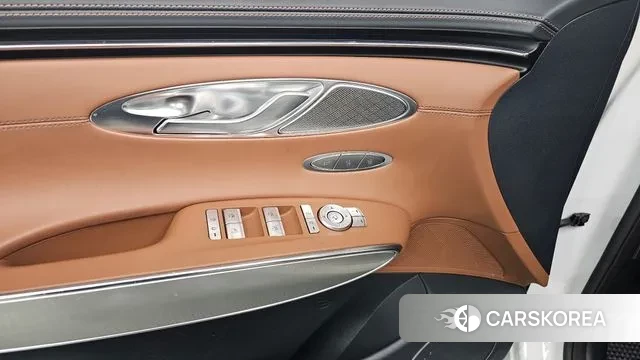 Genesis GV70 id 3629616 из Кореи 9