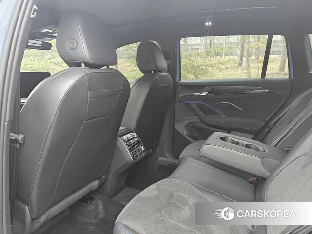 Volkswagen Tiguan L id 3890780 из Китая 9