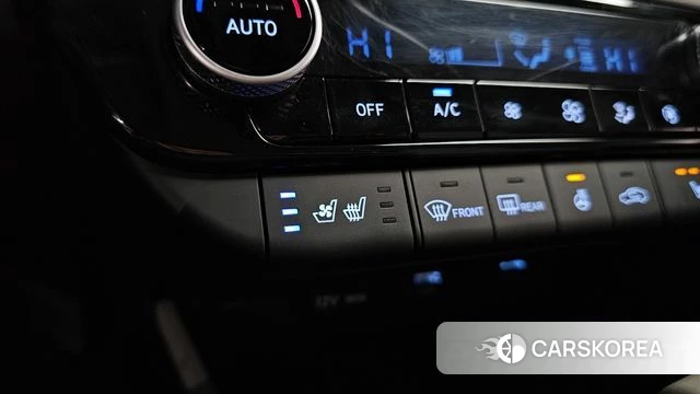 Hyundai Avante (CN7) id 3892608 из Кореи 9