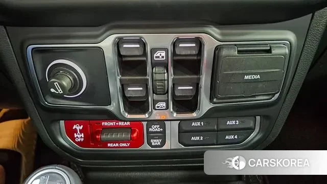 Jeep Wrangler (JL) id 3229609 из Кореи 9