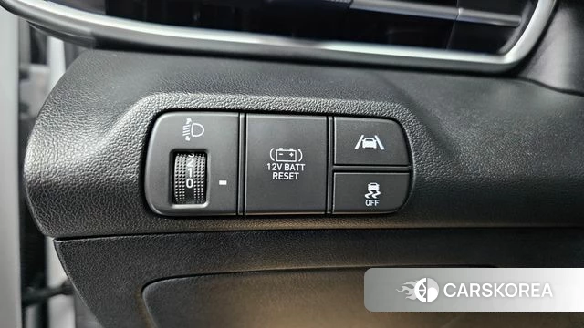 Hyundai Avante Hybrid (CN7) id 4415663 из Кореи 9